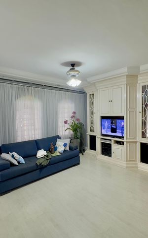 Casa para alugar com 171m², 4 quartos e 2 vagas Casa para alugar com 171m², 4 quartos e 2 vagasSala