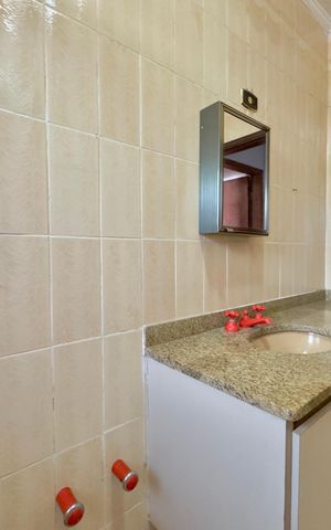 Casa para alugar com 171m², 4 quartos e 2 vagas Casa para alugar com 171m², 4 quartos e 2 vagasBanheiro 3