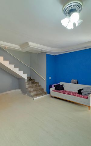 Casa para alugar com 171m², 4 quartos e 2 vagas Casa para alugar com 171m², 4 quartos e 2 vagasSala