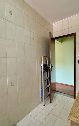 Casa para alugar com 171m², 4 quartos e 2 vagas Casa para alugar com 171m², 4 quartos e 2 vagasBanheiro 4