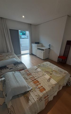 Casa de condomínio à venda com 410m², 4 quartos e 4 vagasQuarto