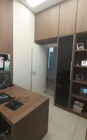 Casa de condomínio à venda com 410m², 4 quartos e 4 vagasQuarto