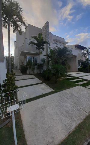 Casa de condomínio à venda com 410m², 4 quartos e 4 vagasÁrea Externa