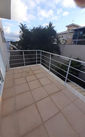 Casa de condomínio à venda com 410m², 4 quartos e 4 vagasÁrea Externa