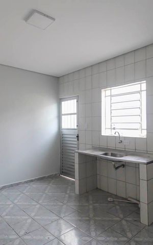 Casa para alugar com 221m², 2 quartos e 1 vaga Casa para alugar com 221m², 2 quartos e 1 vagaCozinha