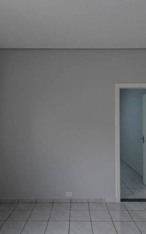 Casa para alugar com 221m², 2 quartos e 1 vaga Casa para alugar com 221m², 2 quartos e 1 vagaSala