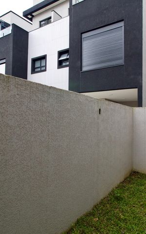 Casa à venda com 140m², 4 quartos e 2 vagasÁrea de Serviço