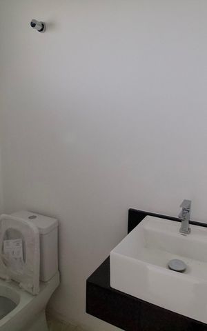 Casa para alugar com 140m², 4 quartos e 2 vagas Casa para alugar com 140m², 4 quartos e 2 vagasLavabo