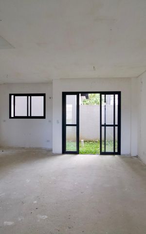 Casa para alugar com 140m², 4 quartos e 2 vagas Casa para alugar com 140m², 4 quartos e 2 vagasSala