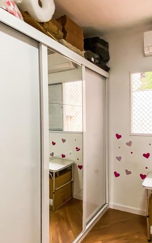 Casa à venda com 90m², 2 quartos e 2 vagas Casa à venda com 90m², 2 quartos e 2 vagasQuarto 2
