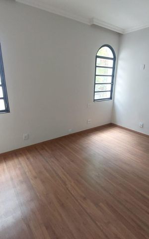 Apartamento para alugar com 120m², 4 quartos e 1 vagaquarto 2