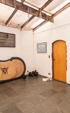 Casa à venda com 420m², 3 quartos e 3 vagasHall