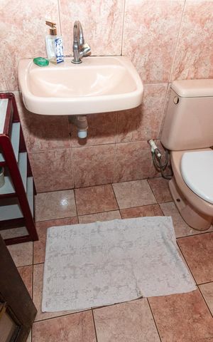 Casa à venda com 420m², 3 quartos e 3 vagasLavabo