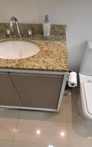 Apartamento à venda com 79m², 3 quartos e 1 vagaBanheiro da Suíte