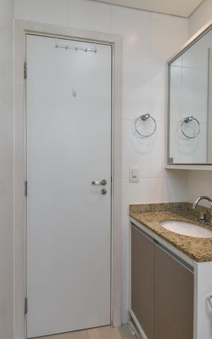 Apartamento à venda com 79m², 3 quartos e 1 vagaBanheiro 2