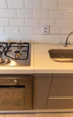 Apartamento à venda com 88m², 3 quartos e 2 vagas Apartamento à venda com 88m², 3 quartos e 2 vagasCozinha