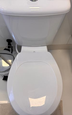 Casa de condomínio para alugar com 280m², 4 quartos e 3 vagas Casa de condomínio para alugar com 280m², 4 quartos e 3 vagasSuíte 2 - Banheiro