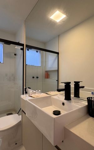 Casa de condomínio para alugar com 280m², 4 quartos e 3 vagas Casa de condomínio para alugar com 280m², 4 quartos e 3 vagasSuíte 2 - Banheiro