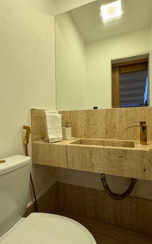 Casa de condomínio para alugar com 280m², 4 quartos e 3 vagas Casa de condomínio para alugar com 280m², 4 quartos e 3 vagasLavabo