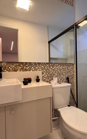 Casa de condomínio para alugar com 280m², 4 quartos e 3 vagas Casa de condomínio para alugar com 280m², 4 quartos e 3 vagasSuíte 3 - Banheiro