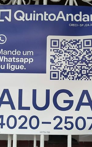 Casa para alugar com 160m², 4 quartos e 2 vagasFachada