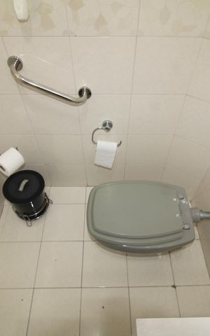 Casa para alugar com 160m², 4 quartos e 2 vagasBanheiro