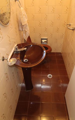 Casa para alugar com 160m², 4 quartos e 2 vagasBanheiro 2