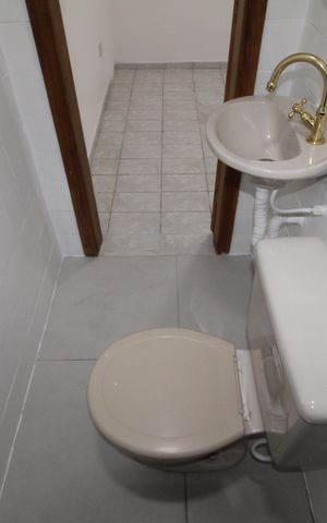 Casa para alugar com 160m², 4 quartos e 2 vagasBanheiro 3