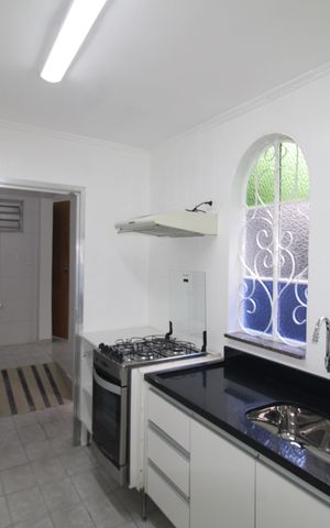Casa para alugar com 160m², 4 quartos e 2 vagasCozinha