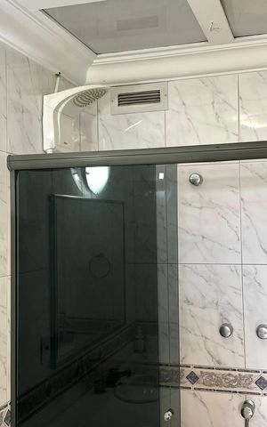 Apartamento para alugar com 130m², 3 quartos e 1 vaga