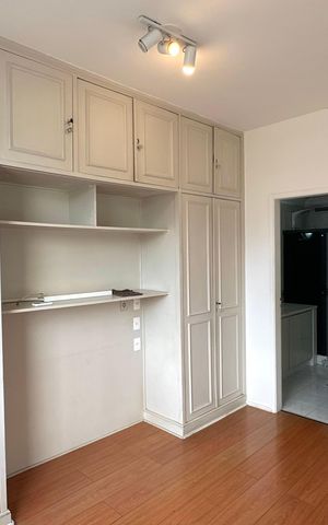 Apartamento para alugar com 130m², 3 quartos e 1 vaga