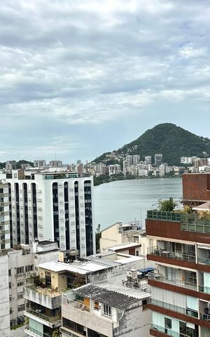 Apartamento para alugar com 130m², 3 quartos e 1 vaga
