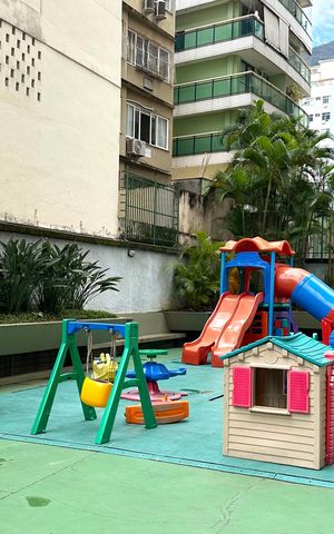 Apartamento para alugar com 130m², 3 quartos e 1 vaga