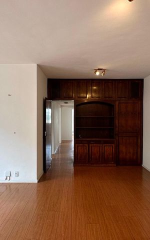 Apartamento para alugar com 130m², 3 quartos e 1 vaga