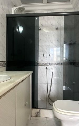 Apartamento para alugar com 130m², 3 quartos e 1 vaga