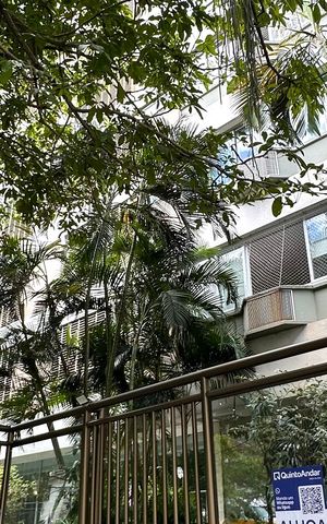 Apartamento para alugar com 130m², 3 quartos e 1 vaga