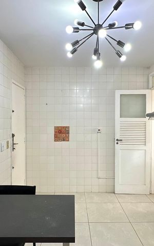 Apartamento para alugar com 130m², 3 quartos e 1 vaga