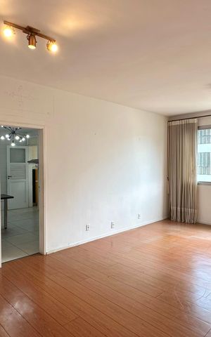 Apartamento para alugar com 130m², 3 quartos e 1 vaga