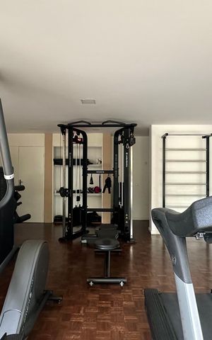 Apartamento para alugar com 130m², 3 quartos e 1 vaga