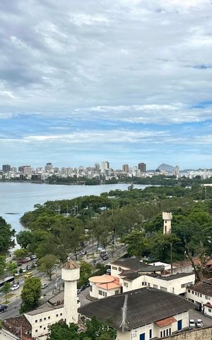 Apartamento para alugar com 130m², 3 quartos e 1 vaga