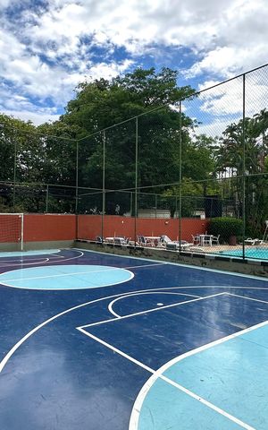Apartamento para alugar com 130m², 3 quartos e 1 vaga