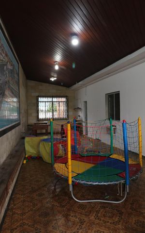 Casa de condomínio para alugar com 747m², 10 quartos e 8 vagasQuarto de jogos