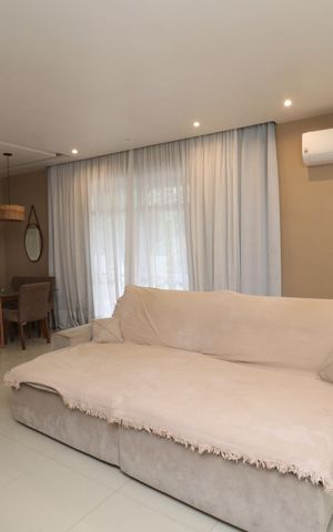Casa de condomínio para alugar com 747m², 10 quartos e 8 vagasSala