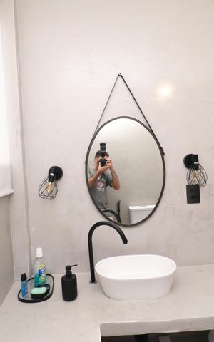 Casa de condomínio para alugar com 747m², 10 quartos e 8 vagasBanheiro social 2