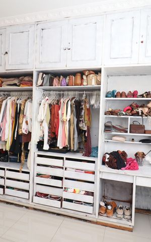 Casa de condomínio para alugar com 747m², 10 quartos e 8 vagasCloset