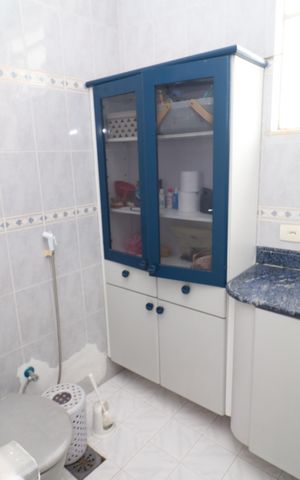 Casa de condomínio para alugar com 747m², 10 quartos e 8 vagasBanheiro social 1