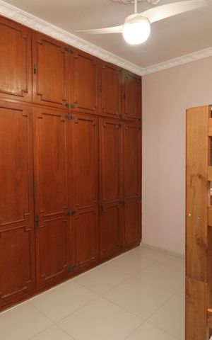 Casa de condomínio para alugar com 747m², 10 quartos e 8 vagasQuarto 4
