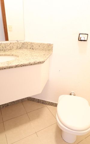 Apartamento para alugar com 162m², 4 quartos e 2 vagasLavabo