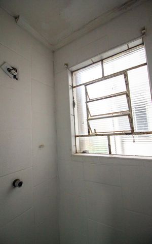 Apartamento para alugar com 71m², 3 quartos e sem vaga Apartamento para alugar com 71m², 3 quartos e sem vagaBanheiro da Suíte