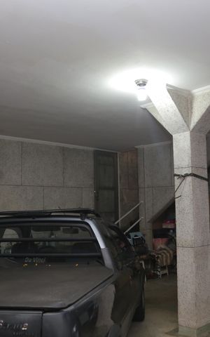 Casa à venda com 500m², 4 quartos e 6 vagas Casa à venda com 500m², 4 quartos e 6 vagasGaragem